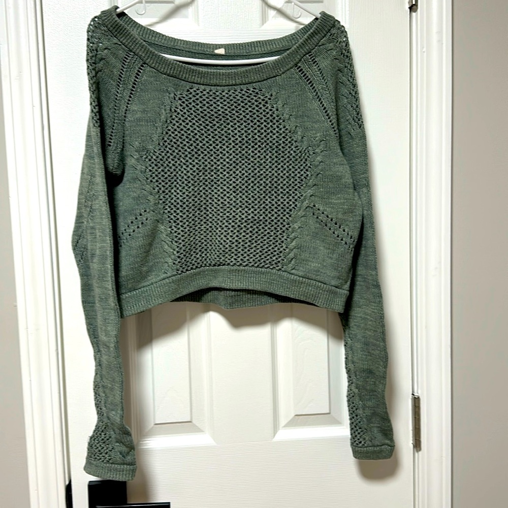 lululemon athletica Sage Green Knit Cropped Sweater